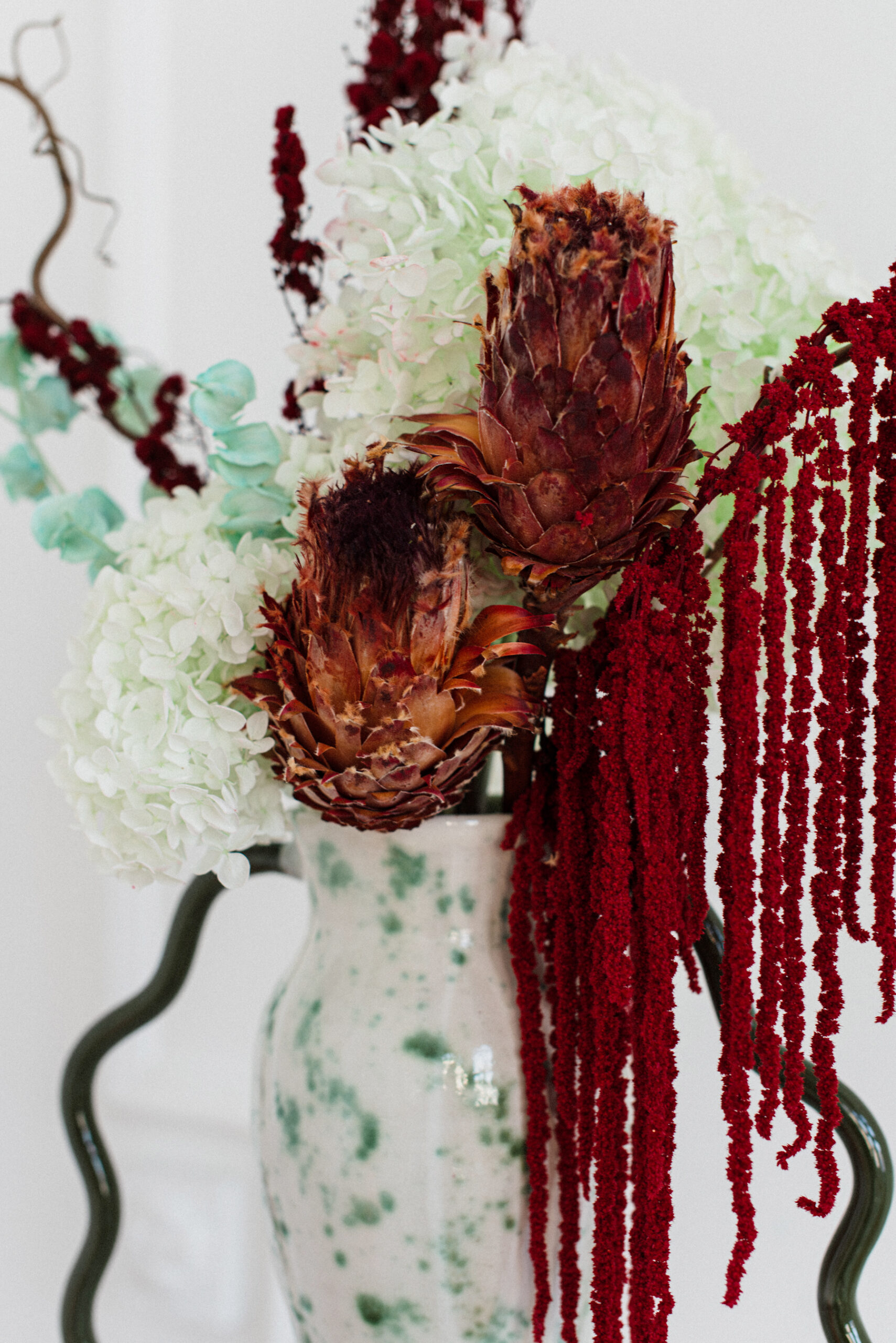 Artystyczny burgund - obrazek 2